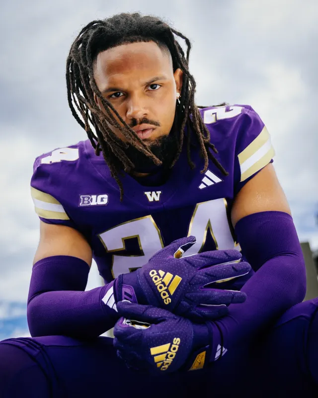 Washington football player portrait